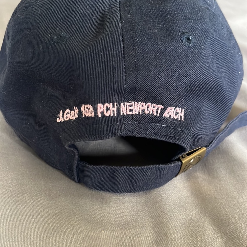 Brandy Melville “Uh huh honey” Navy Hat - Picture 2 of 2
